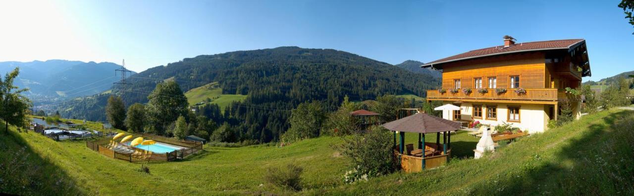 Landhof Kreuzsalgut Apartamento Wagrain Exterior foto