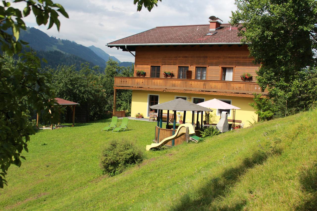 Landhof Kreuzsalgut Apartamento Wagrain Exterior foto